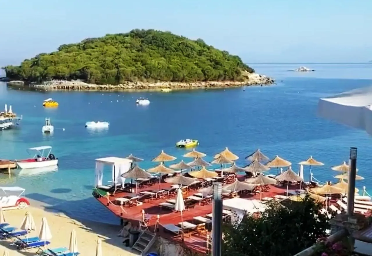 Luxury Holiday In Royal Apartment For King And Queen Sarande